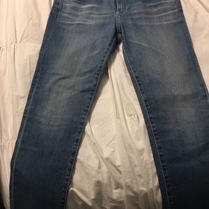 AG Stilt Roll Up Cigarette Roll Up Jeans!